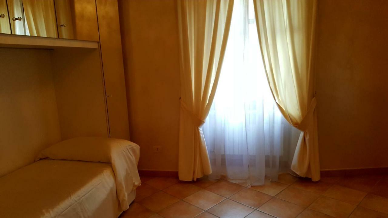 דסנזאנו דל גארדה Ivana Sweet House מראה חיצוני תמונה