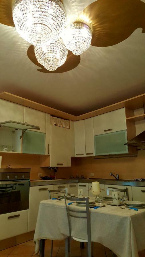 דסנזאנו דל גארדה Ivana Sweet House מראה חיצוני תמונה